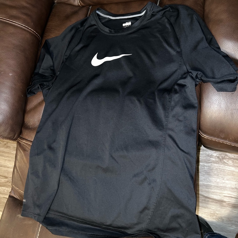 Nike XL Dri Fit T-Shirt
